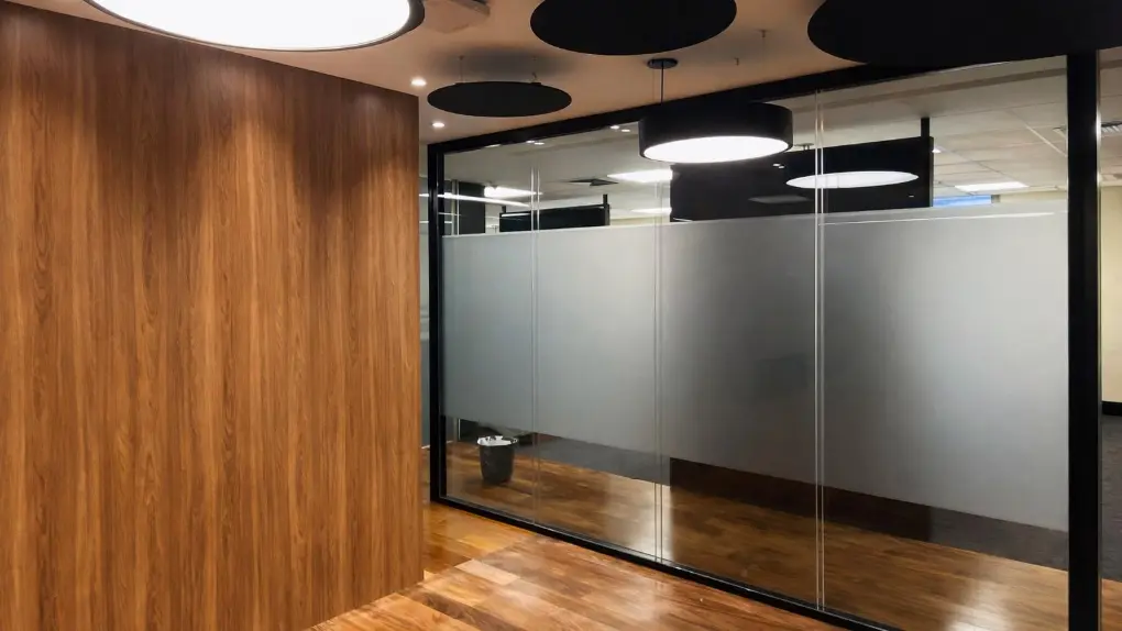 Open office ainda faz sentido? O que mudou no layout corporativo